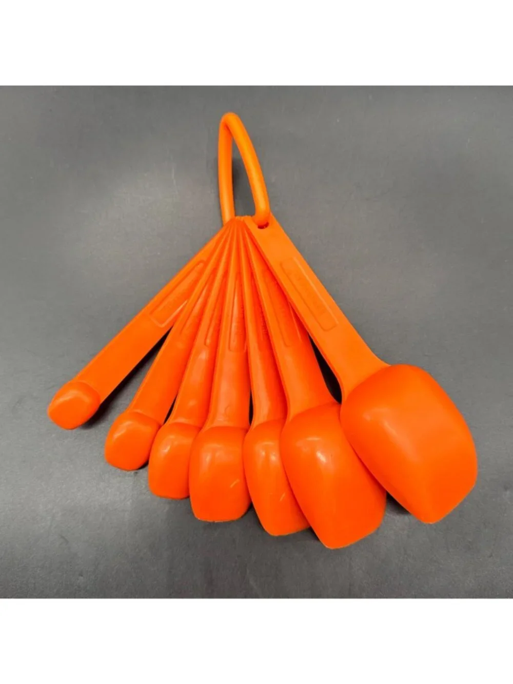 Vintage Tupperware Orange Measuring Cups Spoons Hanger Set 70s USA Retro Kitchen
